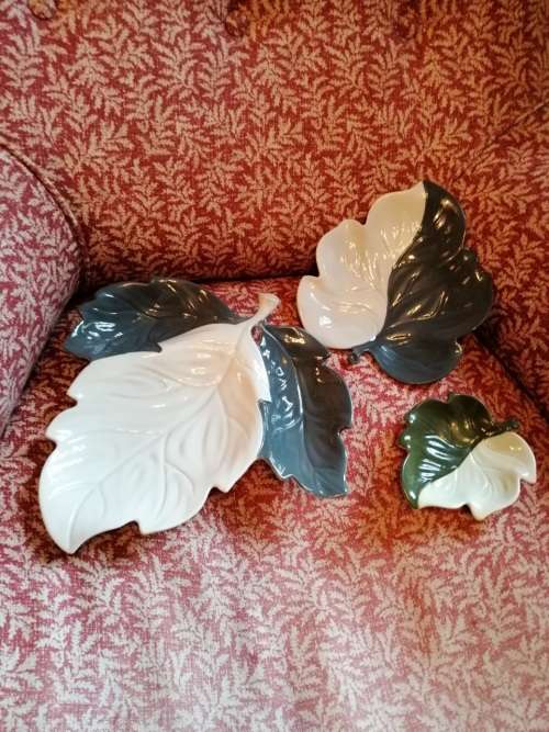 A Vintage Set of Carlton Ware Snack Dishes Australian Design Leaf shape