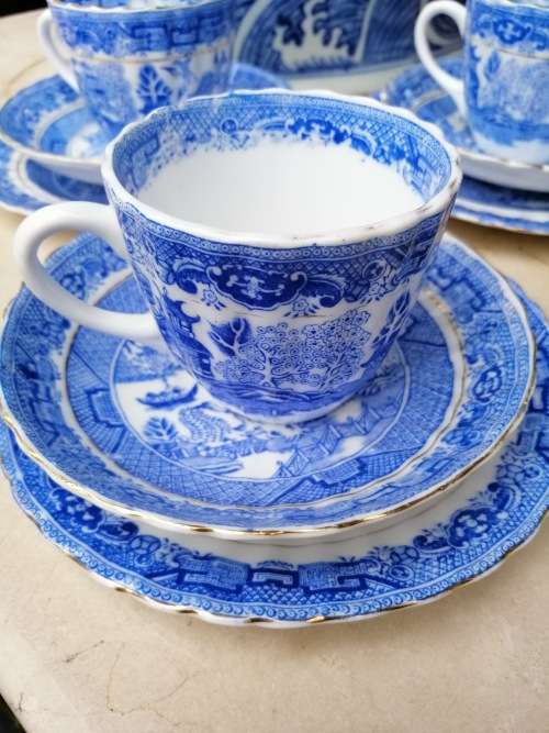 JCS & Co Foley Willow Pattern Trios