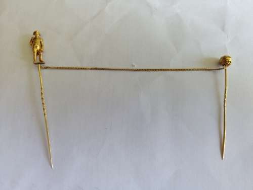Napoloen collector ! Outstanding 18ct Yellow Gold Jabot Pin with the Figure of Napoleon