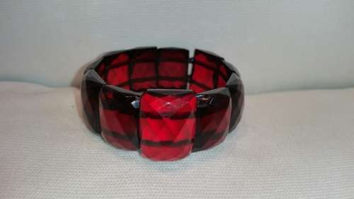 1930`s Art Deco Cherry Amber Bakelite Elasticized Bracelet