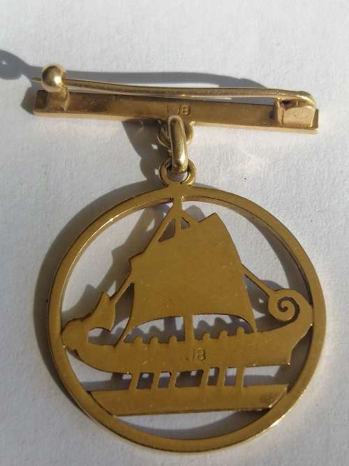 18ct Gold Brooch Phoenician Ship