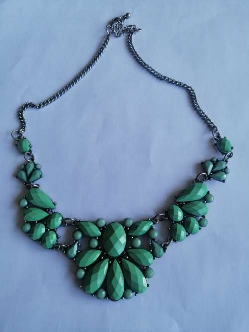 Vintage Style Necklace Green