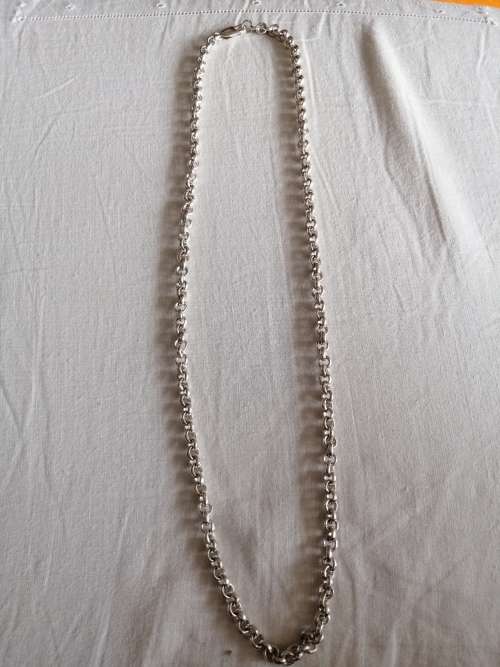A Stunning Chunky Silver Interlink Necklace 63 grams