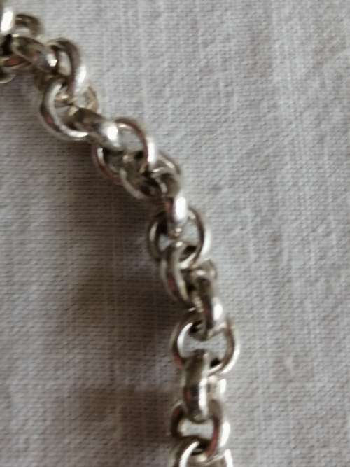 A Stunning Chunky Silver Interlink Necklace 63 grams