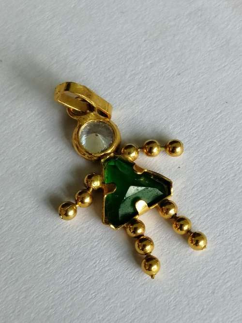 9CT Gold Italian Pendant ball bearing bead figure