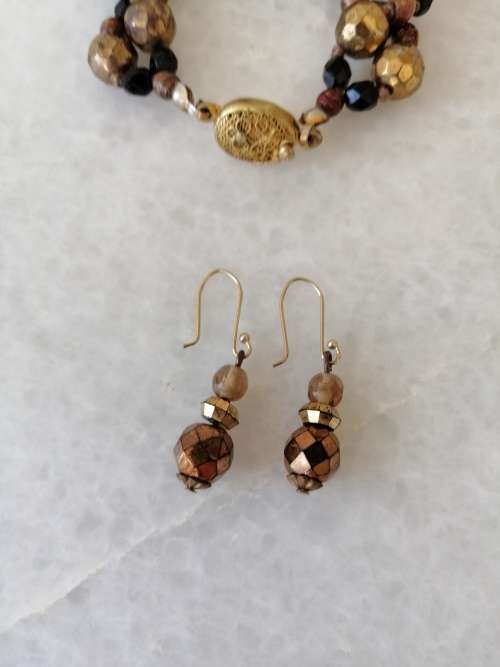 Gorgeous Amber/Rust Colour Crystal Bracelet and Matching Drop Earrings