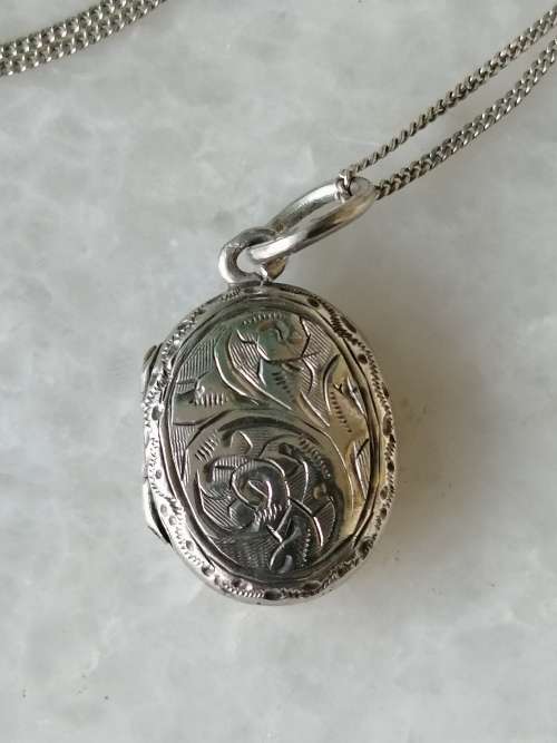 Classic Etched Silver Locket and Chain