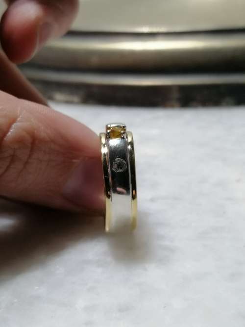 18ct Yellow Gold and Silver Diamond Ring