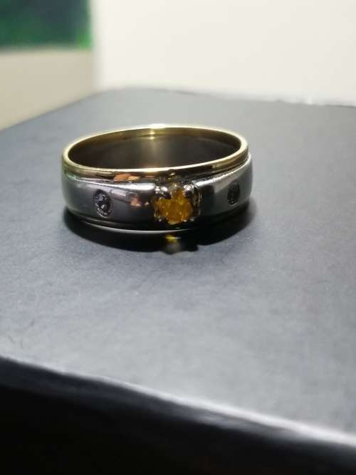 18ct Yellow Gold and Silver Diamond Ring