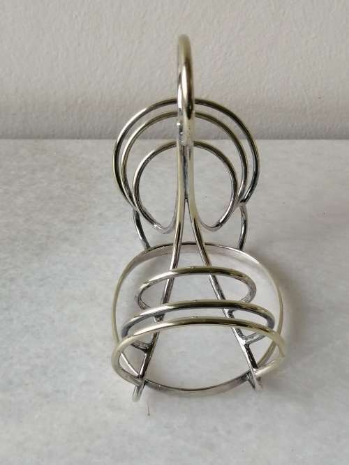 Thomas Wilkinson and Son Silver Plated  6 sliceToast Rack