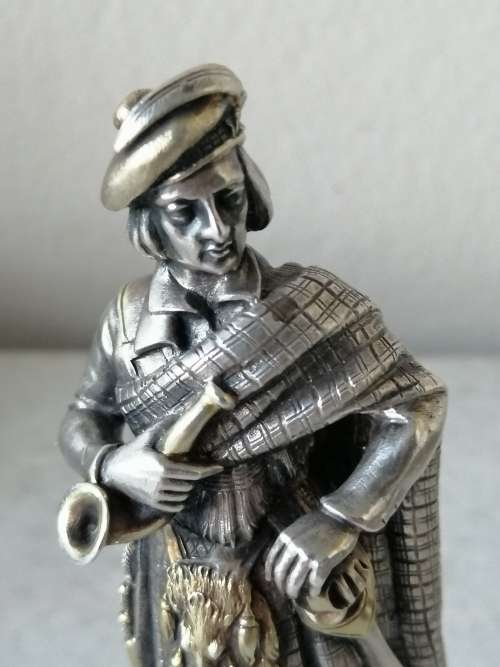Robert Garrard London Silver Seal