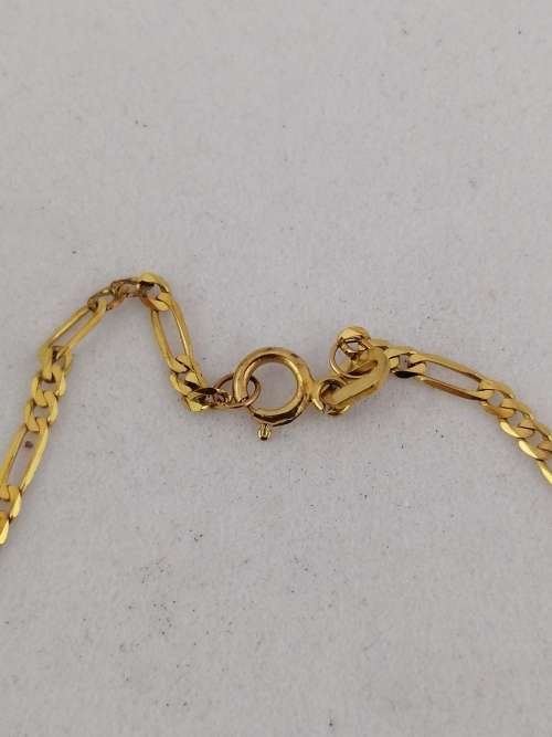 Italian 9K Yellow Gold Figaro Chain