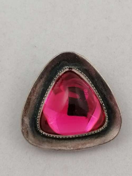 Fab Vintage Glass and Silver Tone Clip on Earrings