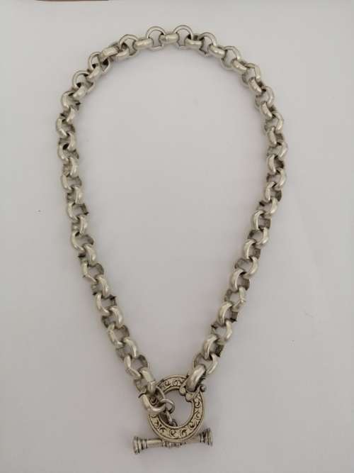 Gorgeous Chunky Metal Chain Necklace
