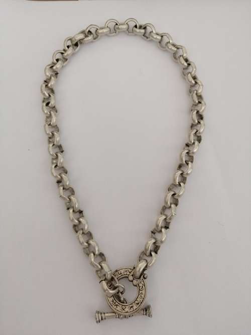 Gorgeous Chunky Metal Chain Necklace