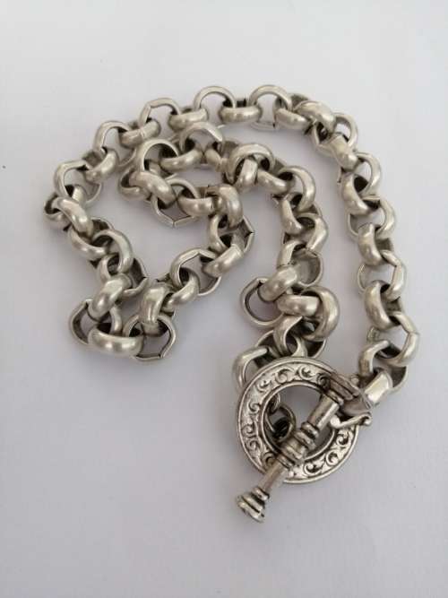 Gorgeous Chunky Metal Chain Necklace