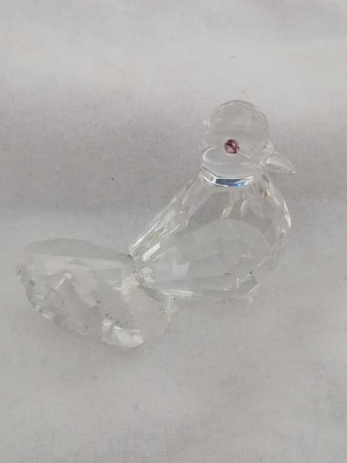 Swarovski Dove With Pink Eyes
