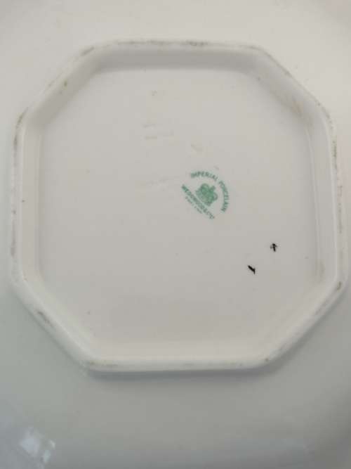 Wedgwood Imperial Octagonal Bowl with Yellow and Gilt Border and a Scene of Pheasants