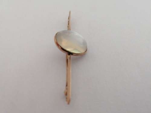 18 ct Rose Gold and Moonstone Brooch