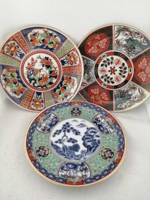 Three Imari Style Plates 16 cm diameter each