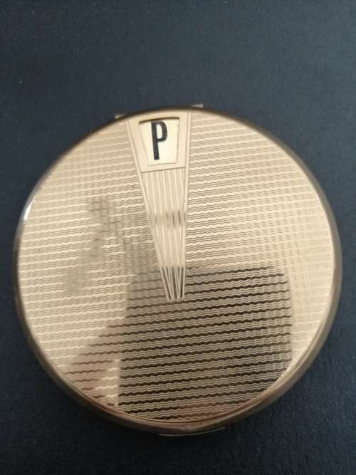 Two Vintage Powder Compacts including a stunning 1950s/60s Stratton Compact