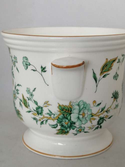 Kowloon Crown Staffordshire Urn Shaped Vase
