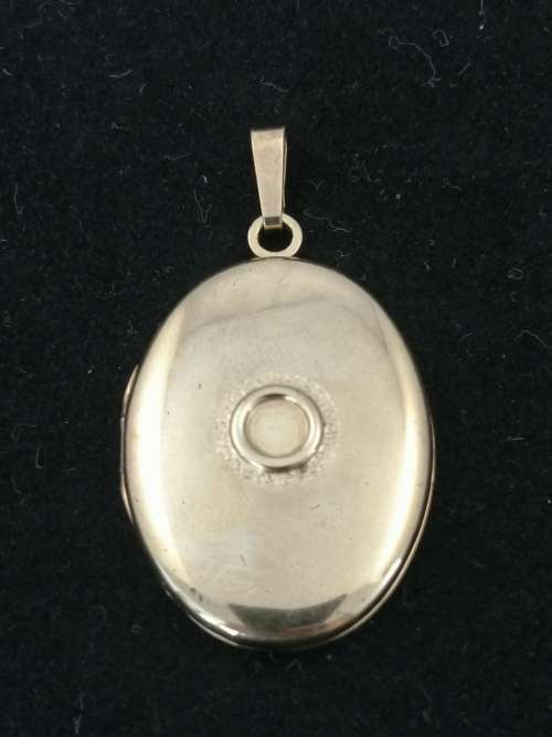 A 935 Silver Gilt Locket