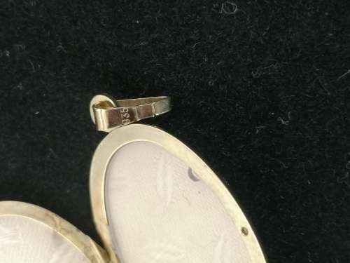 A 935 Silver Gilt Locket