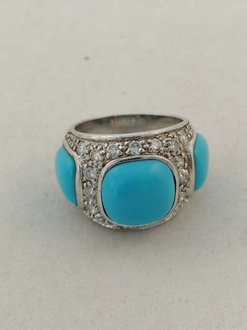 Fabulous Silver, Cubic Zirconia and Blue Stone Ring