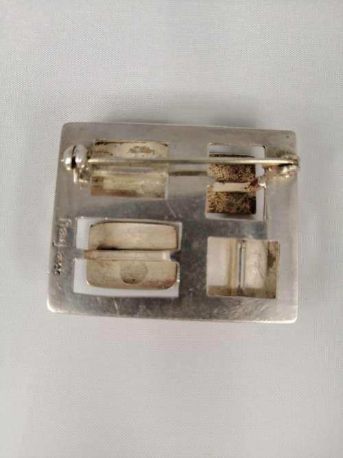 VINTAGE ERICH FREY MODERNIST 925 SILVER AND AGATE BROOCH