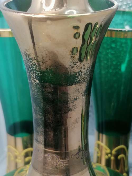 VINTAGE MURANO EMERALD GREEN  CLEAR GLASS DECANGTER SET WITH TWO VASES ACCENTED WITH 24K GOLD LEAF