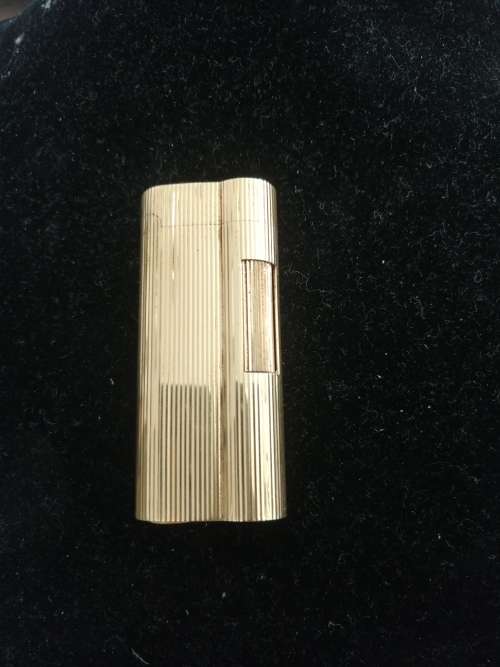 A VINTAGE DUNHILL S TYPE `ROLLAGAS`` GOLD PLATED LIGHTER, CIRCA 1978