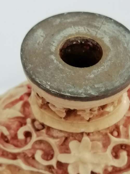 Chinese Lacquered/Resin Carved Snuff Bottle