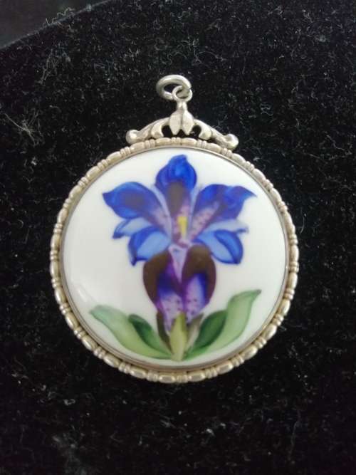 VINTAGE ROSENTHAL SILVER AND PORCELAIN BROOCH