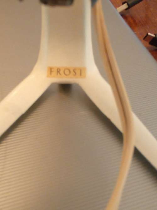 CIRCA 1950. FROST DESK FAN