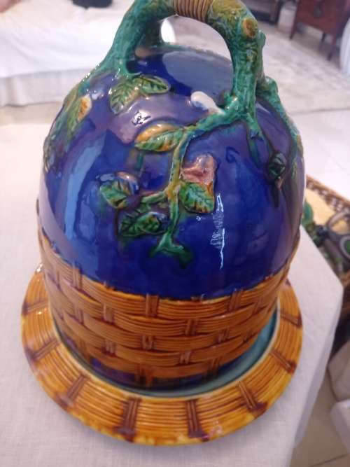 ANTIQUE MAJOLICA BEEHIVE CHEESE DOME WITH BLOSSOM AND BASKET WEAVE DECORATION