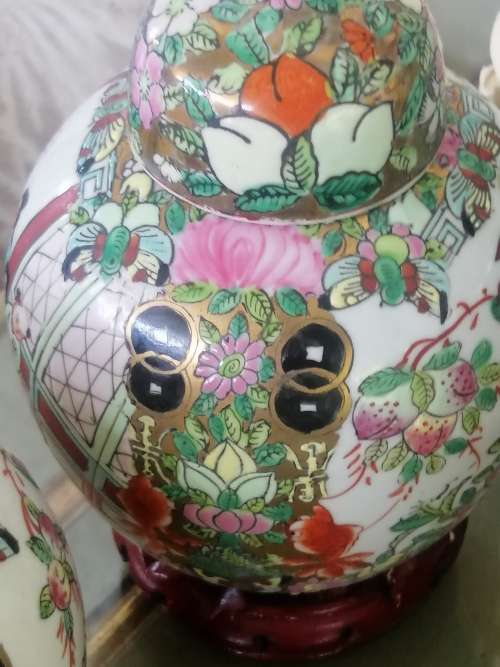 TWO BEAUTIFUL CHINESE GINGER JARS