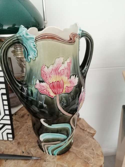 A STUNNING FRENCH ART NOUVEAU TWO-HANDLED CERAMIC VASE