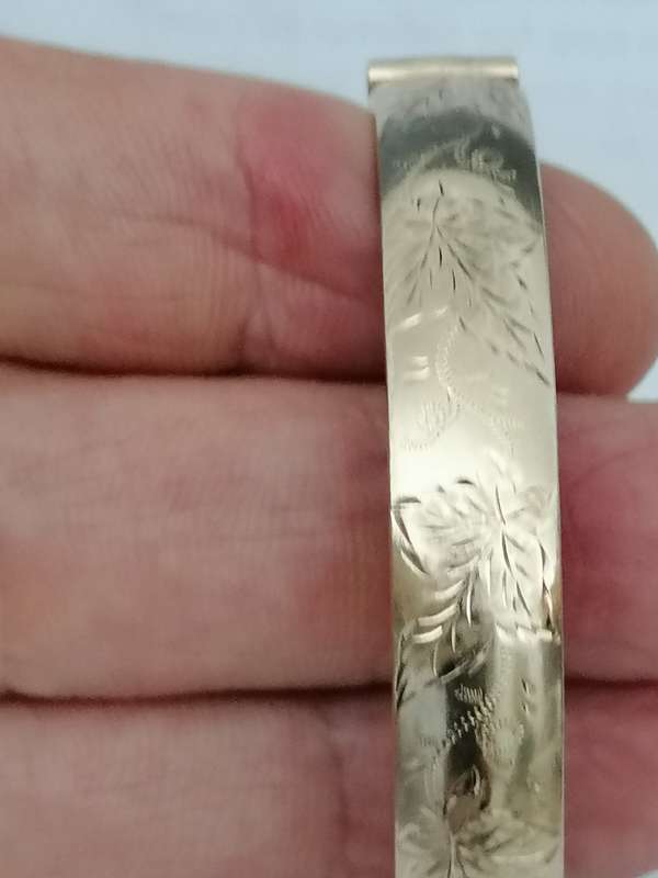 Stunning 9ct Gold ,Bronze Core Bracelet