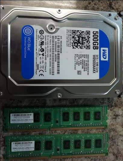 **500GIG WD HDD AND 2X 2GIG DDR3 RAM STICKS**