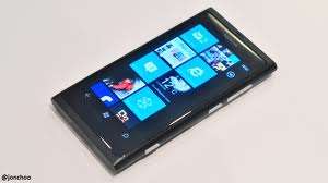 Nokia Lumia 800 (White)
