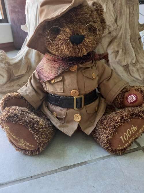 100 YEAR ANNIVERSARY TALKING TEDDY - AMAZING
