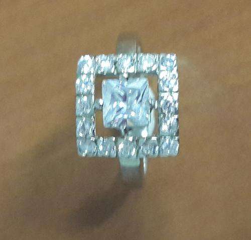 9825 STERLING SILVER AND CUBIC ZIRCONIA RING