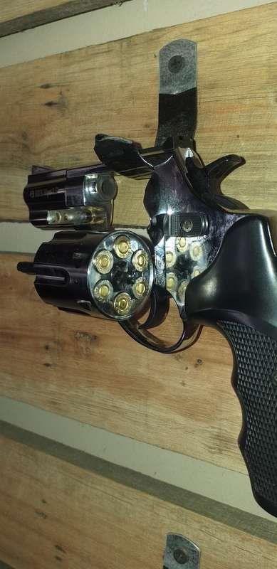 Blank Viper 2.5 revolver