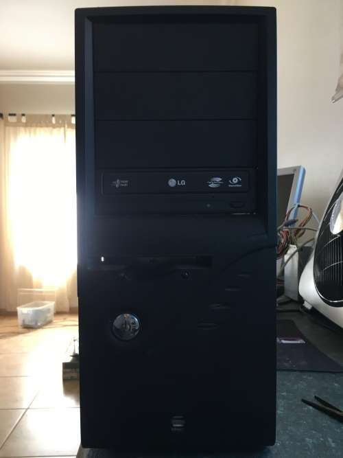 Pentium Dual-Core 2.7Ghz 2GB Ram 80GB HDD