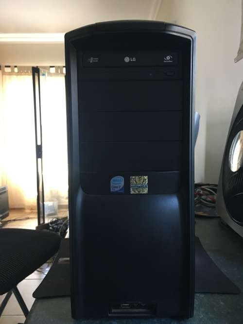 Intel Core 2 Duo 2.66Ghz 2GB Ram 120GB HDD