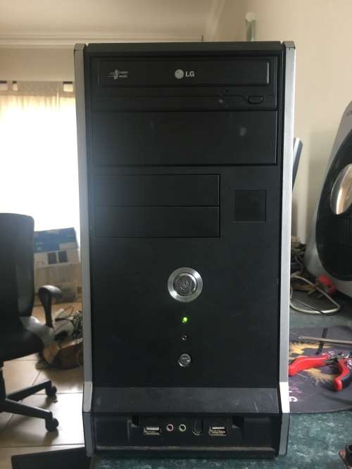 Pentium D 3Ghz 4GB *RARE* DDR3 160GB HDD