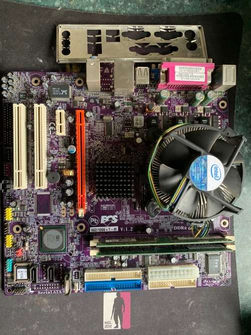 Pentium D 1.6Ghz 2GB Ram on Socket 775 Motherboard