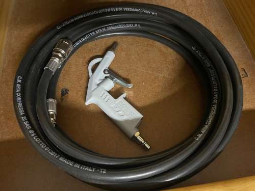 Ross Direct Drive Air Compressor 1.5HP (24L)