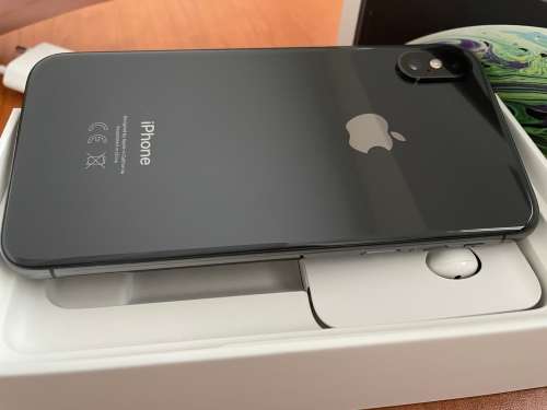 **Price Dropped** iPhone XS 64GB Space Gray **Immaculate Condition**